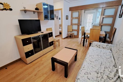 Huoneisto myytävänä Oropesa del Mar, Castellon, Espanja, 2 makuuhuonetta, 108 m2 No. 153779 - kuva 4