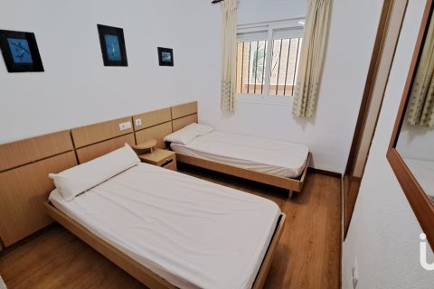 Huoneisto myytävänä Oropesa del Mar, Castellon, Espanja, 2 makuuhuonetta, 108 m2 No. 153779 - kuva 11