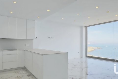 Huoneisto Vila Joiosa, Alicante, Espanja 3 makuuhuonetta, 310 m2 No. 153784