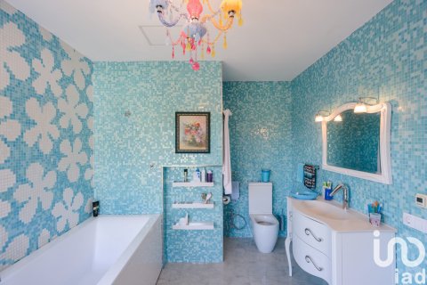 Продажа дома в Льорет-де-Мар, Герона, Испания 4 спальни, 352м2 №153783 - фото 22