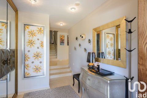 Продажа дома в Льорет-де-Мар, Герона, Испания 4 спальни, 352м2 №153783 - фото 9