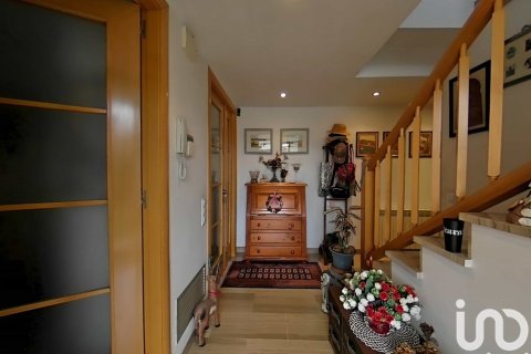 Продажа дома в Альпикат, Лерида, Испания 6 спален, 375м2 №153780 - фото 16