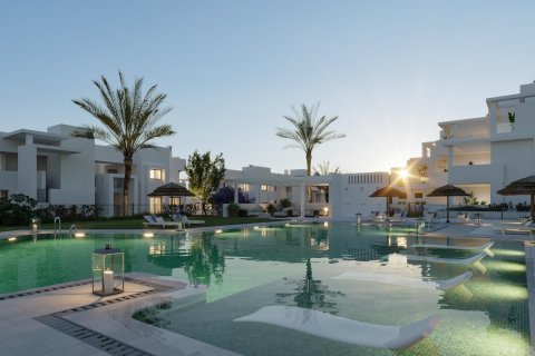 Penthouse for sale in Estepona, Malaga, Spain 3 bedrooms, 145 sq.m. No. 169094 - photo 3