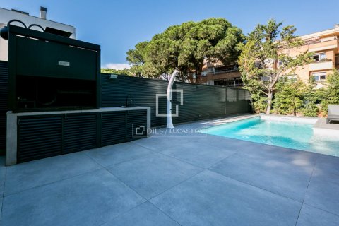 Villa for sale in Gava, Barcelona, Spain 3 bedrooms, 231 sq.m. No. 150306 - photo 6