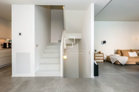 Villa for sale in Gava, Barcelona, Spain 3 bedrooms, 231 sq.m. No. 150306 - photo 16