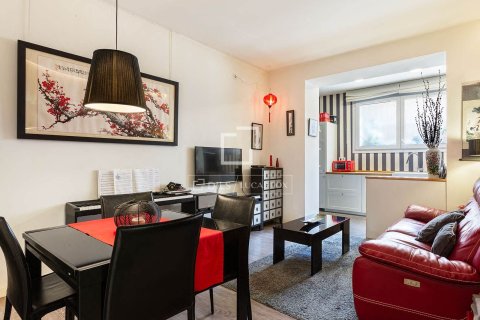 Apartamento en venta en Barcelona, España 2 dormitorios, 98 m2 No. 150302 - foto 2