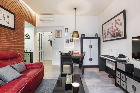 Apartamento en venta en Barcelona, España 2 dormitorios, 98 m2 No. 150302 - foto 3