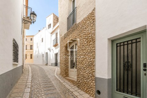 Villa en Sitges, Barcelona, España 4 dormitorios, 129 m2 No. 150301