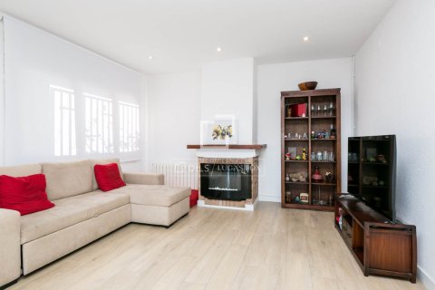 Villa in vendita a Castelldefels, Barcelona, Spagna 4 camere da letto, 406 mq. N° 150303 - foto 10