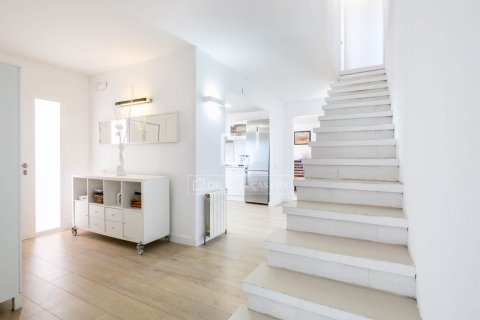 Villa in vendita a Castelldefels, Barcelona, Spagna 4 camere da letto, 406 mq. N° 150303 - foto 20