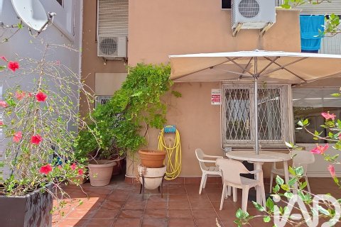 Apartment à vendre à Barcelona, Espagne, 4 chambres, 92 m2 No. 188088 - photo 23