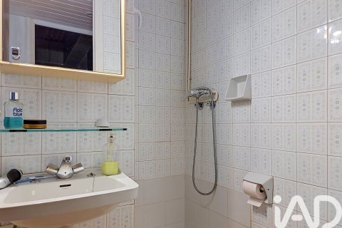 Apartment à vendre à Barcelona, Espagne, 4 chambres, 92 m2 No. 188088 - photo 14