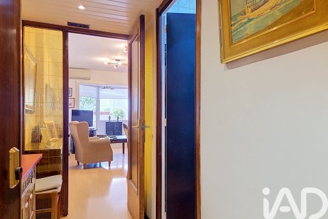Apartment à vendre à Barcelona, Espagne, 4 chambres, 92 m2 No. 188088 - photo 22