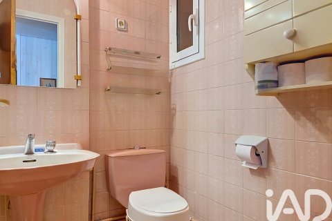 Apartment à vendre à Barcelona, Espagne, 4 chambres, 92 m2 No. 188088 - photo 13