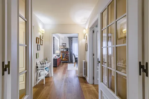 Apartamento en venta en Barcelona, España 4 dormitorios, No. 141144 - foto 10