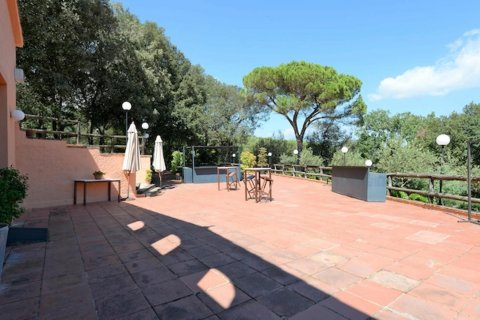 House zum Verkauf in Vallgorguina, Barcelona, Spanien 15 Schlafzimmer, Nr. 141148 - Foto 24