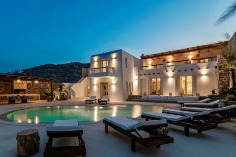 Продажа коммерческой недвижимости в Ситжес, Барселона, Испания 3000м2 №141145 - фото 1