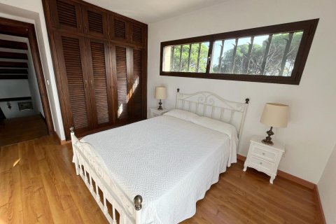 Сasa en venta en Sant Feliu de Guíxols, Gerona, España 5 dormitorios, No. 141149 - foto 21