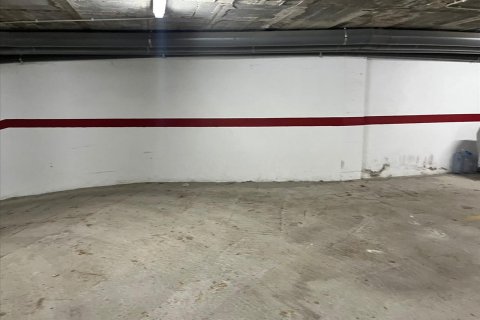 Garage in vendita a Barcelona, Spagna 15 mq. N° 191450 - foto 3