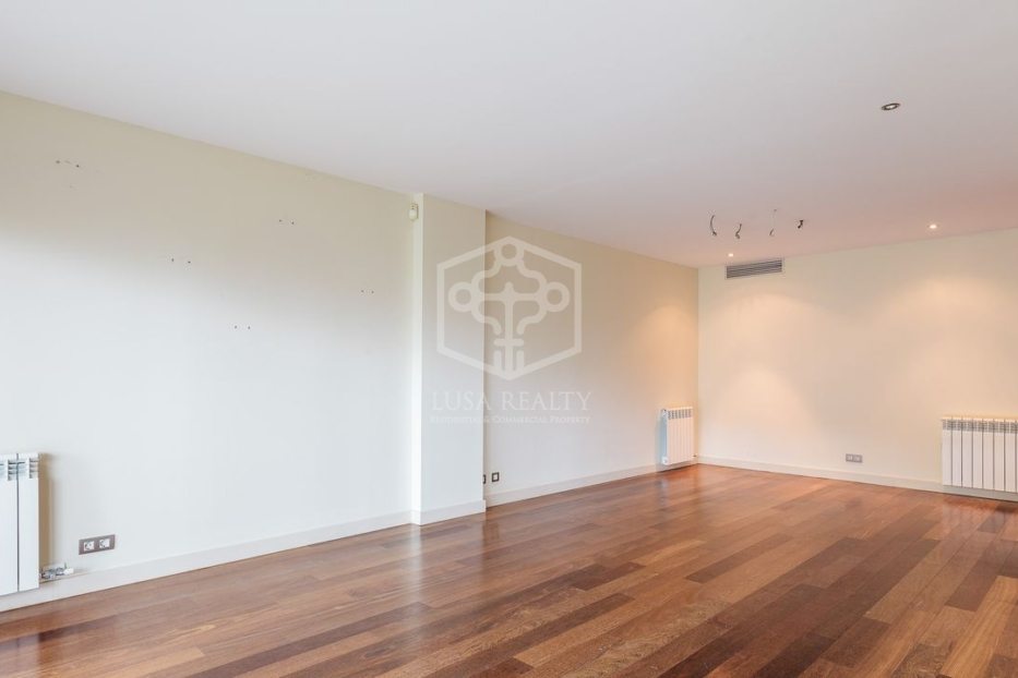 Apartamento en Barcelona, España 3 dormitorios, 115 m2 No. 78439