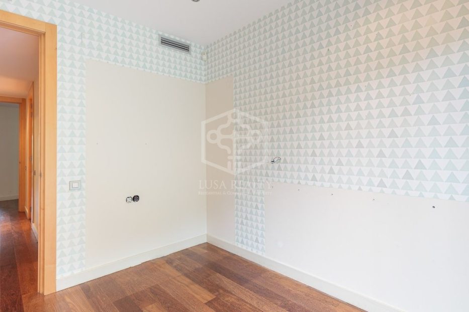 Apartamento en Barcelona, España 3 dormitorios, 115 m2 No. 78439