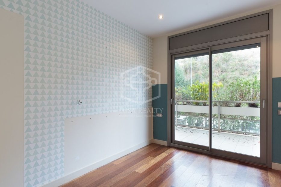 Apartamento en Barcelona, España 3 dormitorios, 115 m2 No. 78439