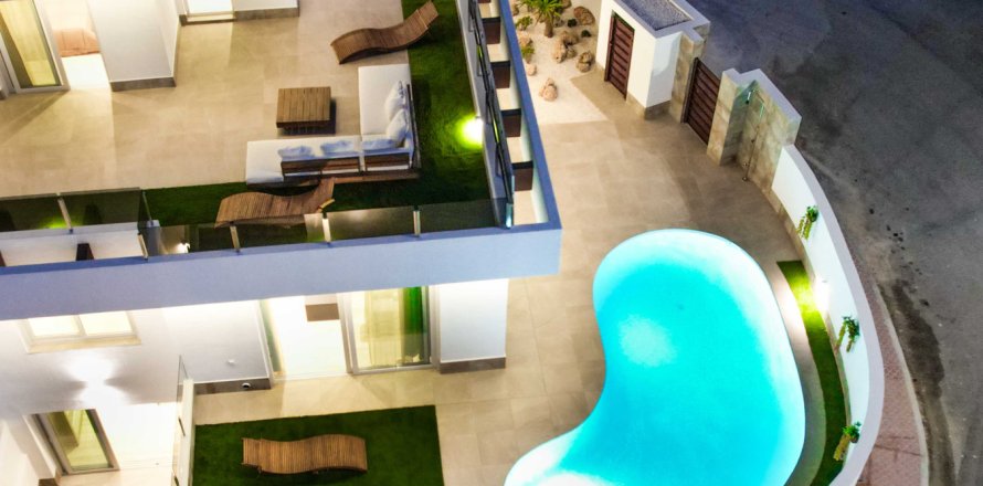 Villa Ciudad Quesada, Alicante, Spānijā 3 istabas, 335 m2 Nr. 134159