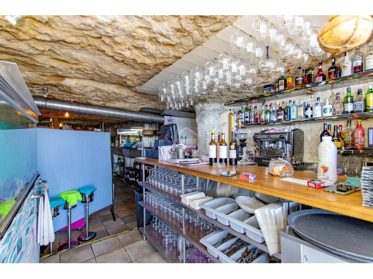 Cafe / restaurant à Es Castell, Menorca, Espagne 39 m2 No. 76638