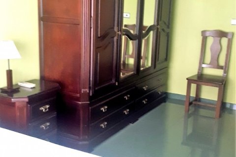 Apartamento en alquiler en León, España 2 dormitorios, 86 m2 No. 195758 - foto 6