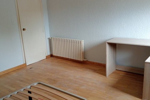 Dzīvoklis īrēšanai Azadinos, Leon, Spānijā 3 istabas, 113 m2 Nr. 195756 - attēls 14