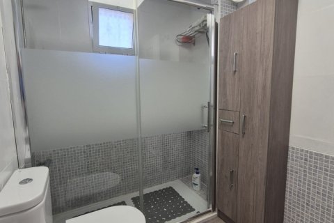 Huoneisto vuokrattavana Santa Pola, Alicante, Espanja, 3 makuuhuonetta, 71 m2 No. 195753 - kuva 11