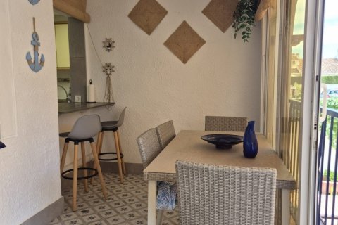 Huoneisto vuokrattavana Santa Pola, Alicante, Espanja, 3 makuuhuonetta, 71 m2 No. 195753 - kuva 4
