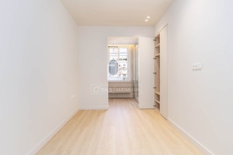 Apartamento en venta en Barcelona, España 3 dormitorios, 142 m2 No. 192777 - foto 24
