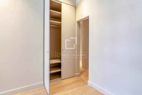 Apartamento en venta en Barcelona, España 3 dormitorios, 142 m2 No. 192777 - foto 27