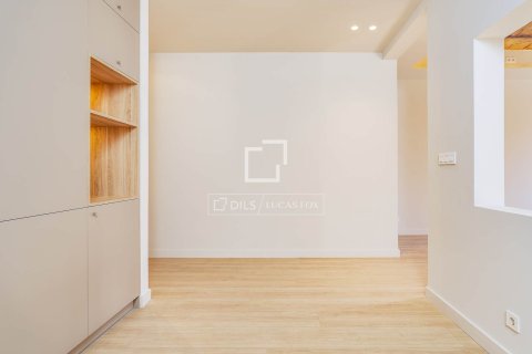 Apartamento en venta en Barcelona, España 3 dormitorios, 142 m2 No. 192777 - foto 12