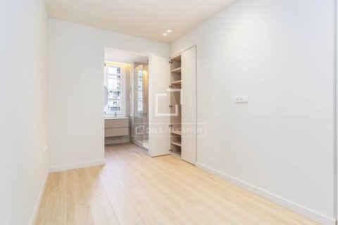 Apartamento en venta en Barcelona, España 3 dormitorios, 142 m2 No. 192777 - foto 23