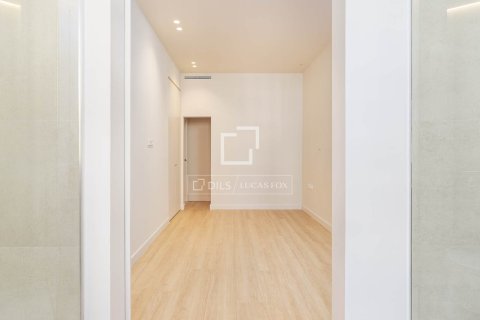 Apartamento en venta en Barcelona, España 3 dormitorios, 142 m2 No. 192777 - foto 26