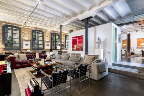 Huoneisto Barcelona, Espanja 2 makuuhuonetta, 162 m2 No. 192775