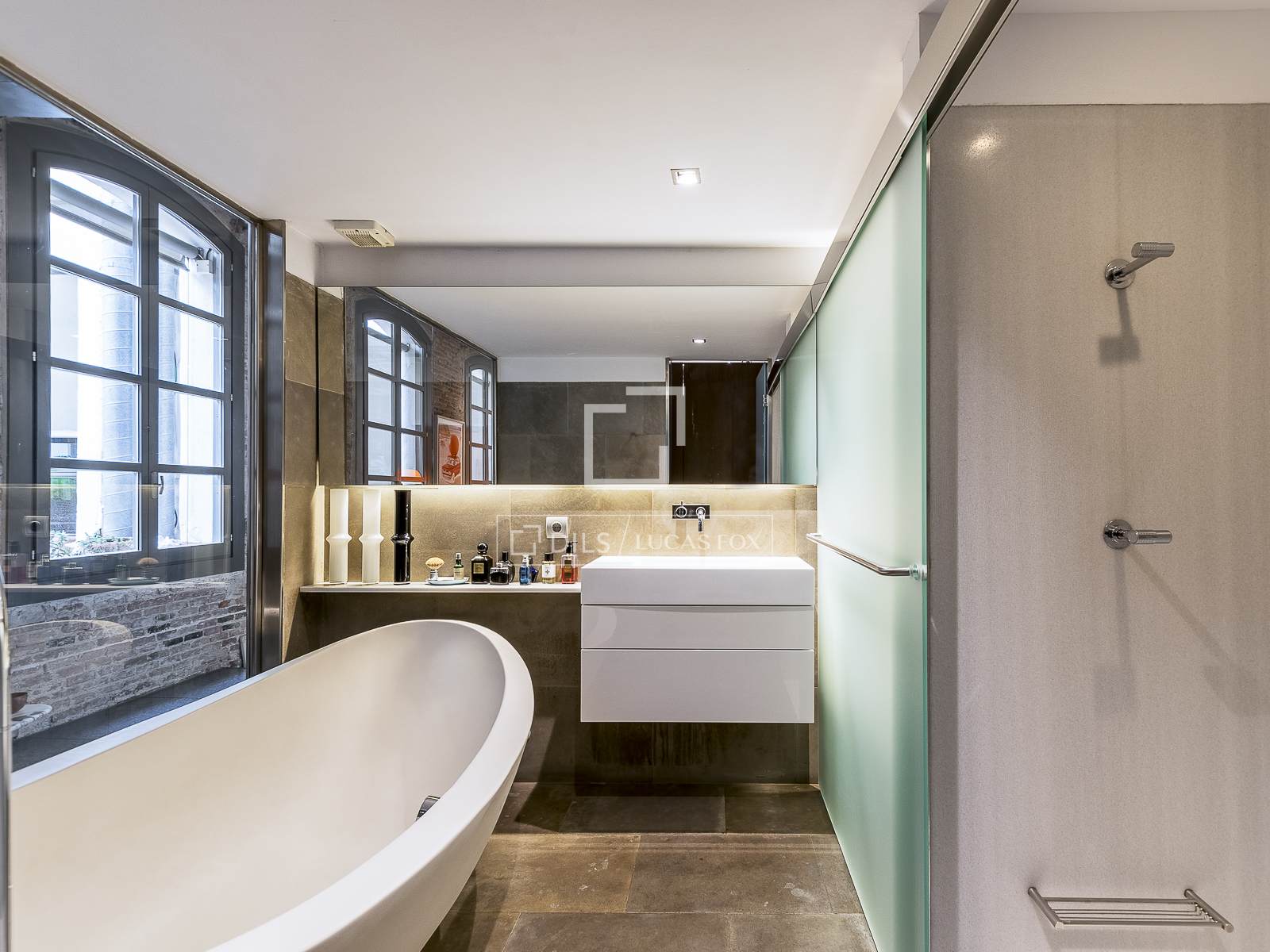 Apartament w Barcelona, Hiszpania 2 sypialnie, 162 mkw. nr 192775