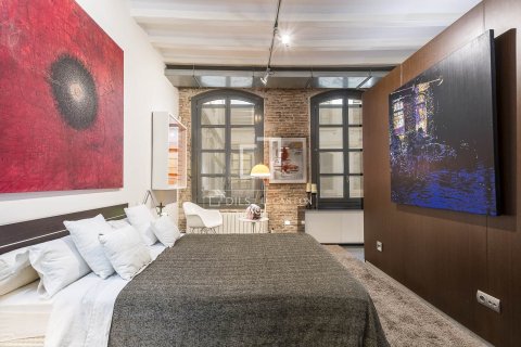 Huoneisto myytävänä Barcelona, Espanja, 2 makuuhuonetta, 162 m2 No. 192775 - kuva 19