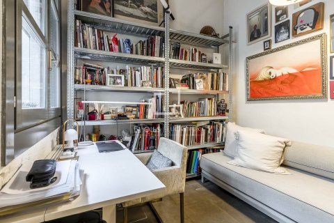 Huoneisto myytävänä Barcelona, Espanja, 2 makuuhuonetta, 162 m2 No. 192775 - kuva 29