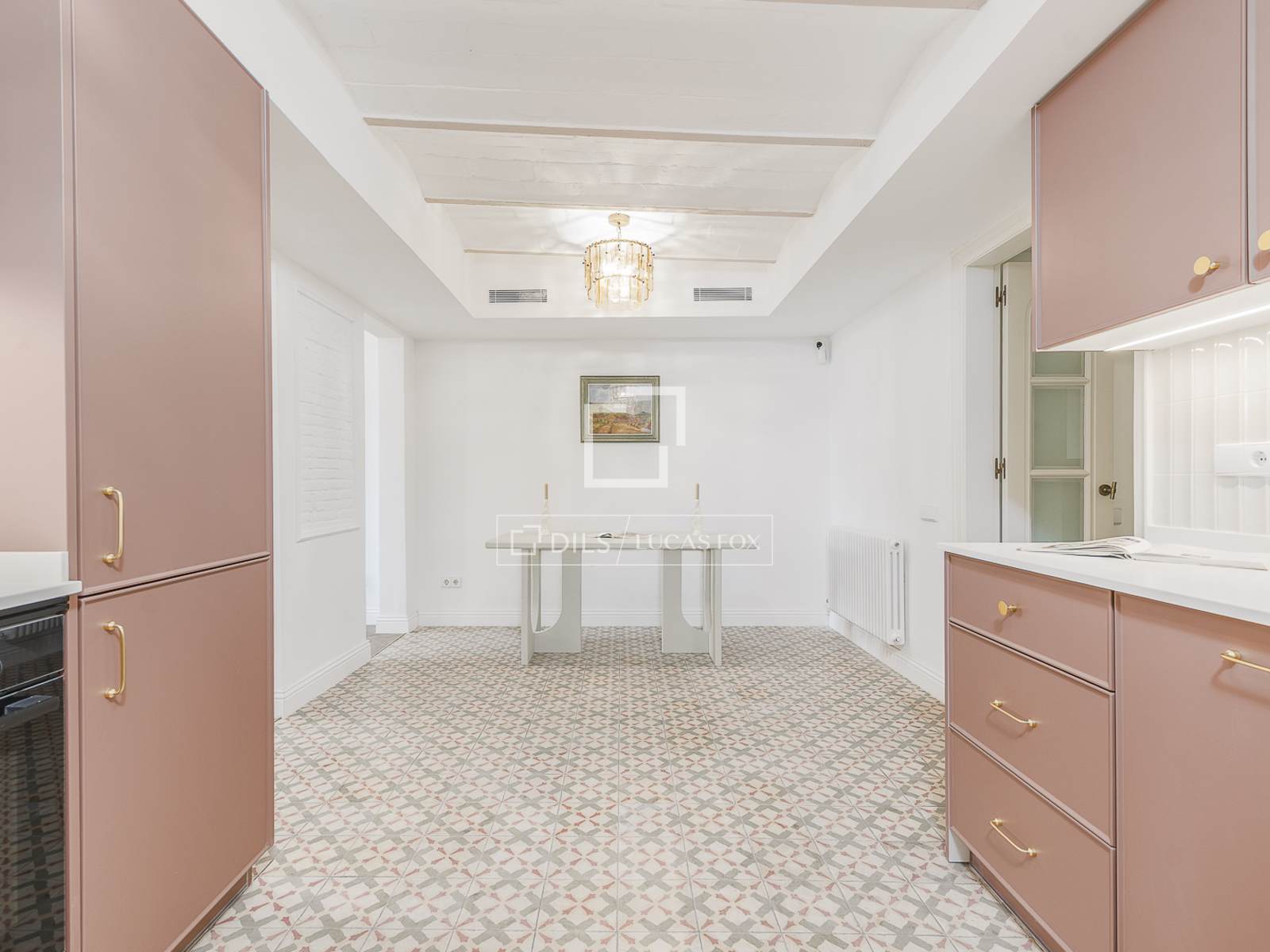 Huoneisto Barcelona, Espanja 3 makuuhuonetta, 119 m2 No. 192776