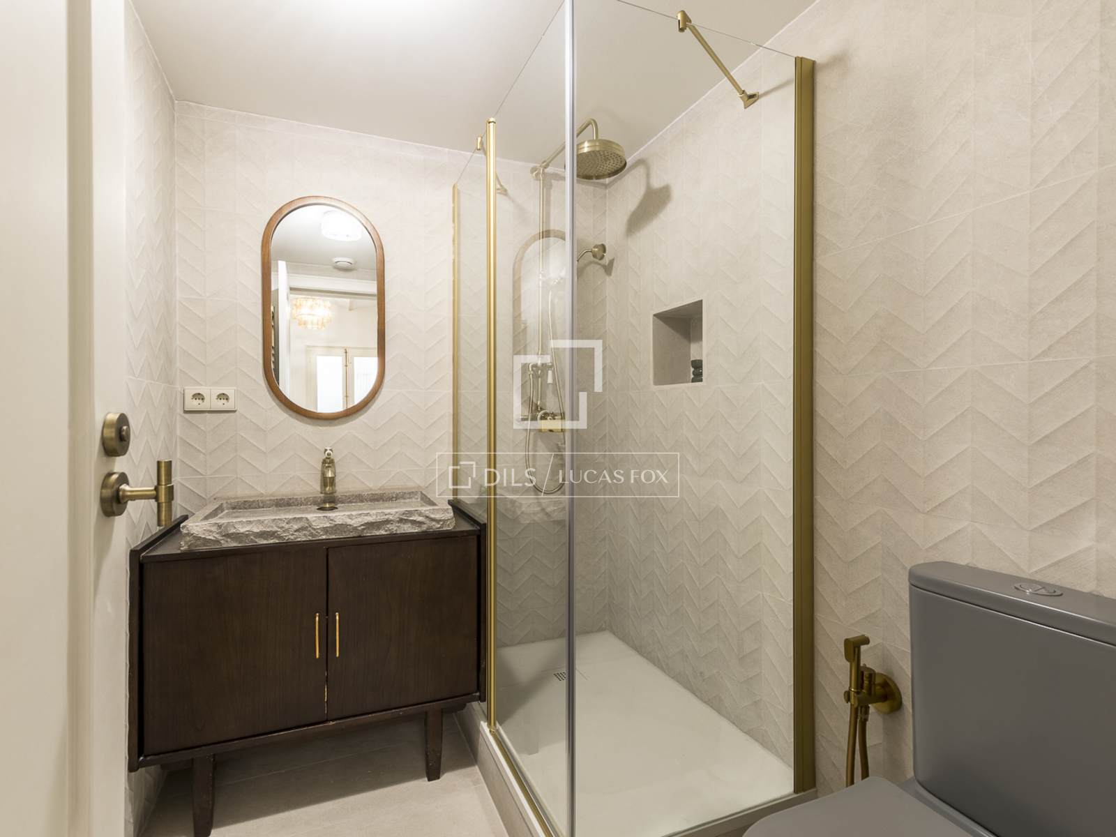 Huoneisto Barcelona, Espanja 3 makuuhuonetta, 119 m2 No. 192776