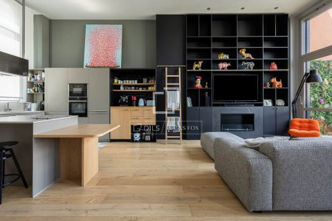 Kattohuoneisto myytävänä Barcelona, Espanja, 2 makuuhuonetta, 130 m2 No. 192773 - kuva 3