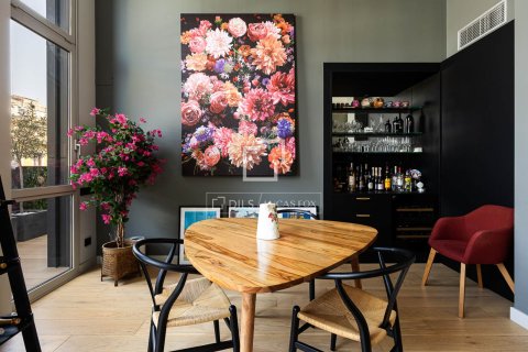 Kattohuoneisto myytävänä Barcelona, Espanja, 2 makuuhuonetta, 130 m2 No. 192773 - kuva 4
