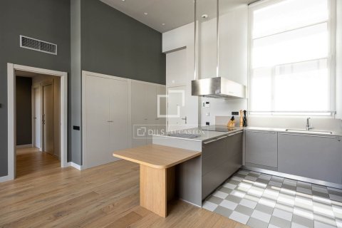 Kattohuoneisto myytävänä Barcelona, Espanja, 2 makuuhuonetta, 130 m2 No. 192773 - kuva 8