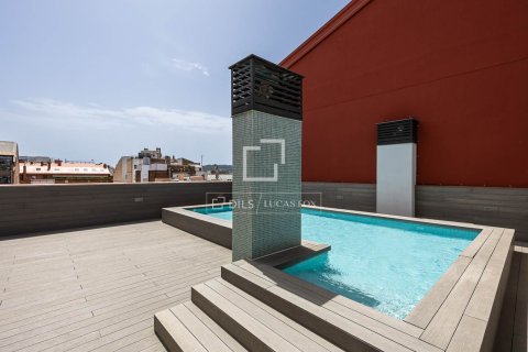 Kattohuoneisto myytävänä Barcelona, Espanja, 2 makuuhuonetta, 130 m2 No. 192773 - kuva 28