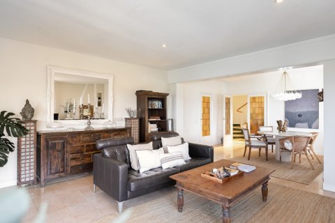 Продажа дома в Барселона, Испания 6 спален, №140776 - фото 8