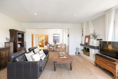 Продажа дома в Барселона, Испания 6 спален, №140776 - фото 5