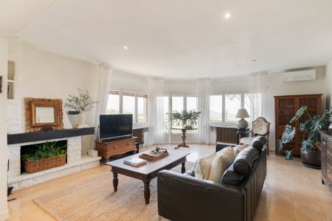 Продажа дома в Барселона, Испания 6 спален, №140776 - фото 6